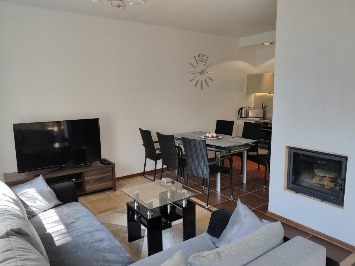Dom Nad Morzem 250M Od Plazy Miedzywodzie Villa Bagian luar foto
